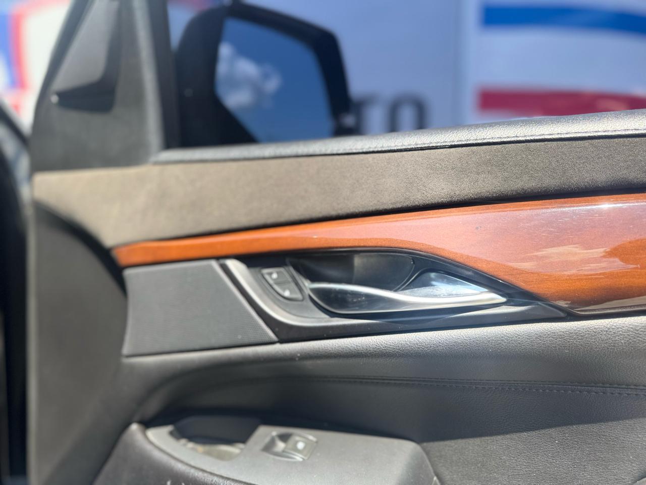 Cadillac Escalade ESV Luxury 4WD 2019