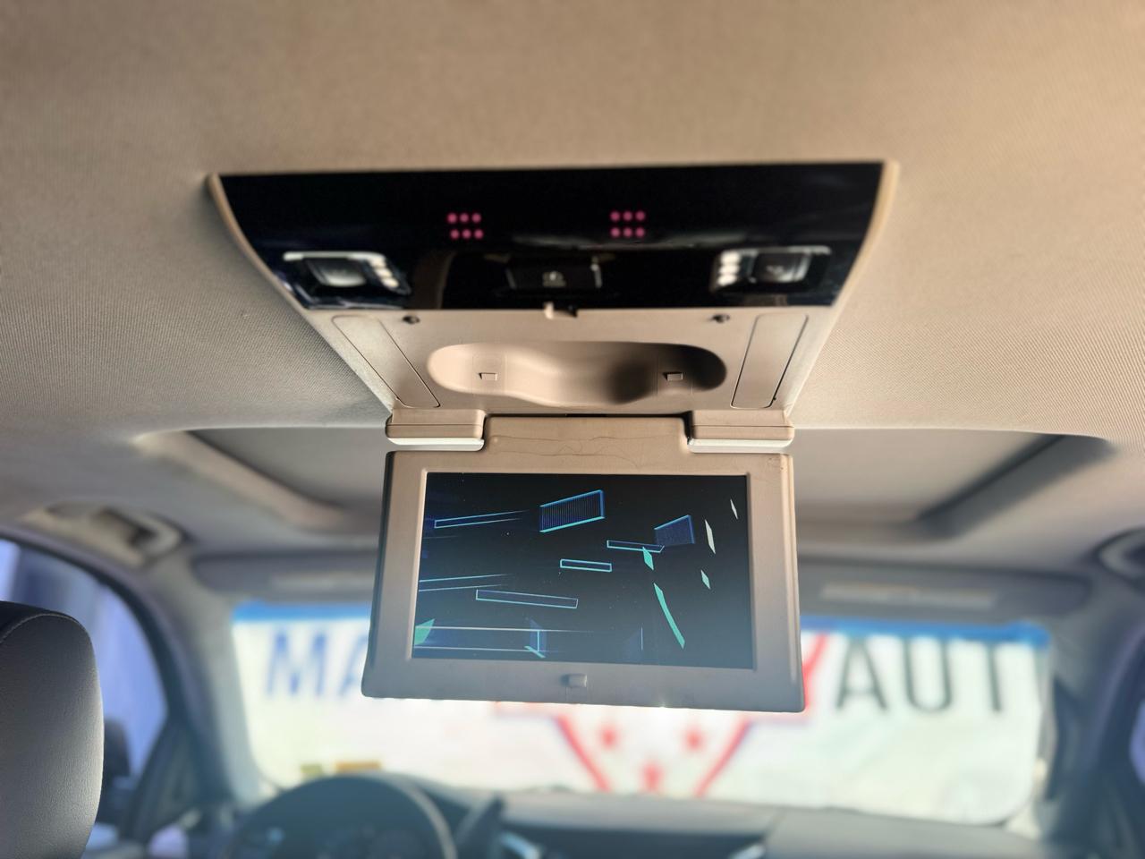 Cadillac Escalade ESV Luxury 4WD 2019