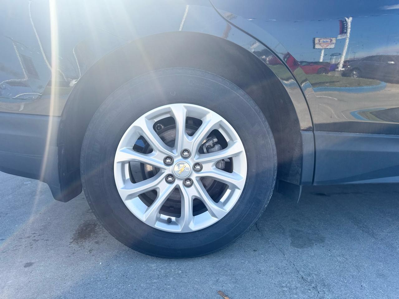 Chevrolet Equinox LS 2WD 2020