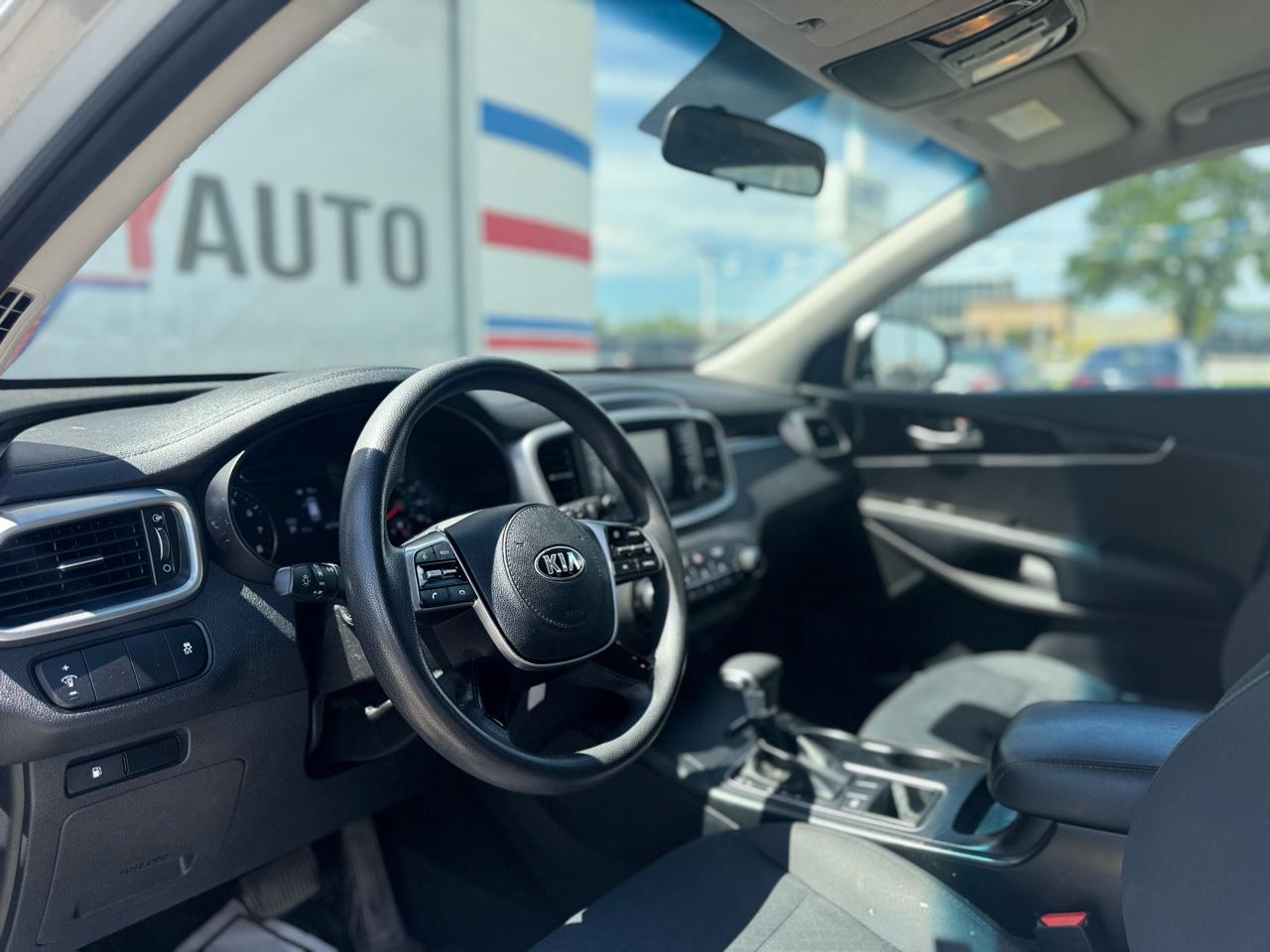 Kia Sorento LX 2WD 2019