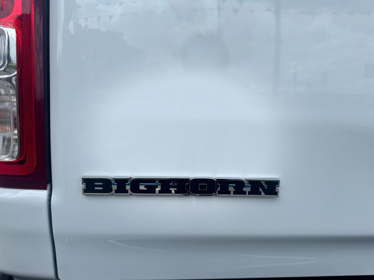 RAM 1500 Big Horn Crew Cab SWB 4WD 2022