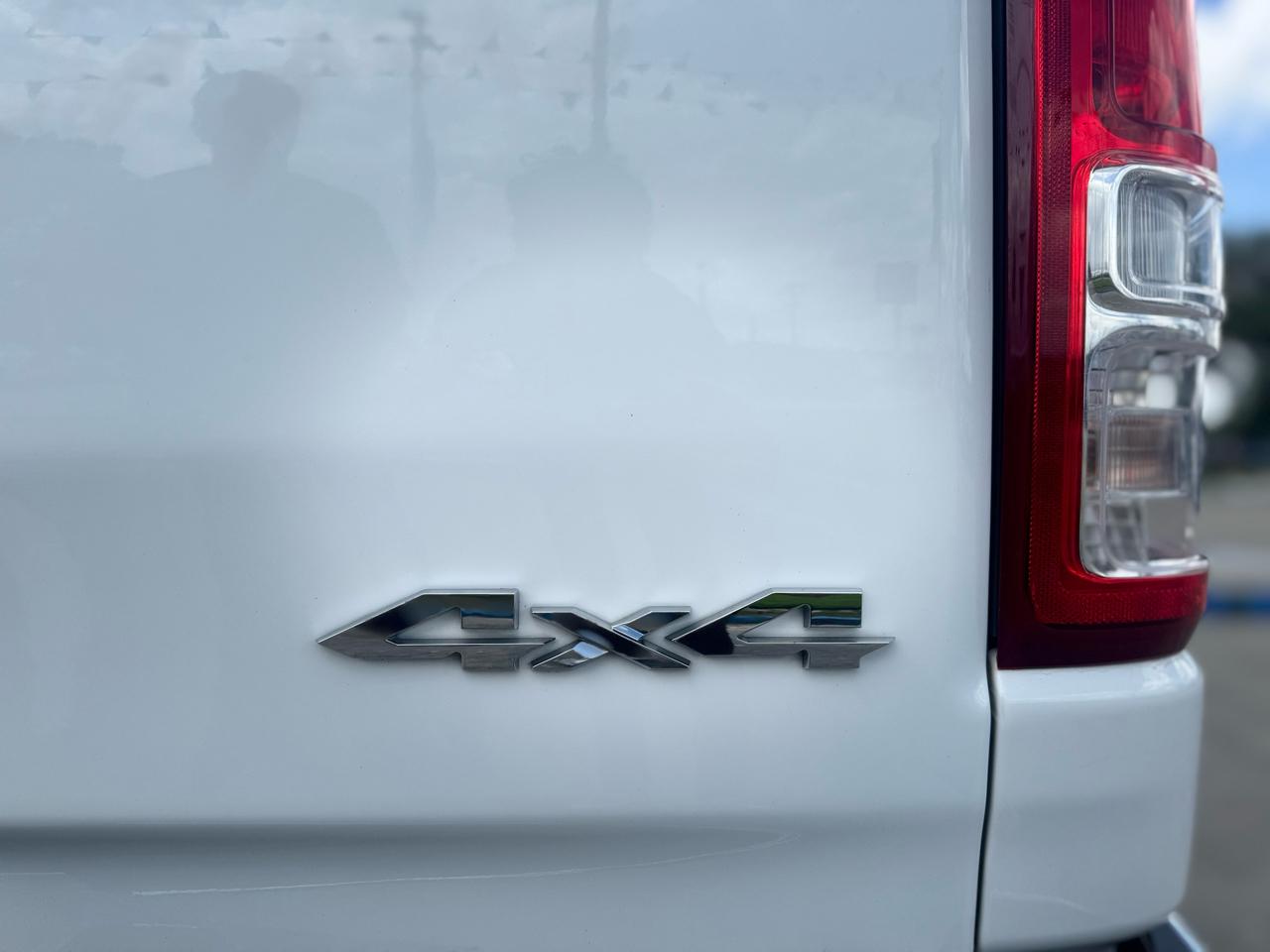 RAM 1500 Big Horn Crew Cab SWB 4WD 2022