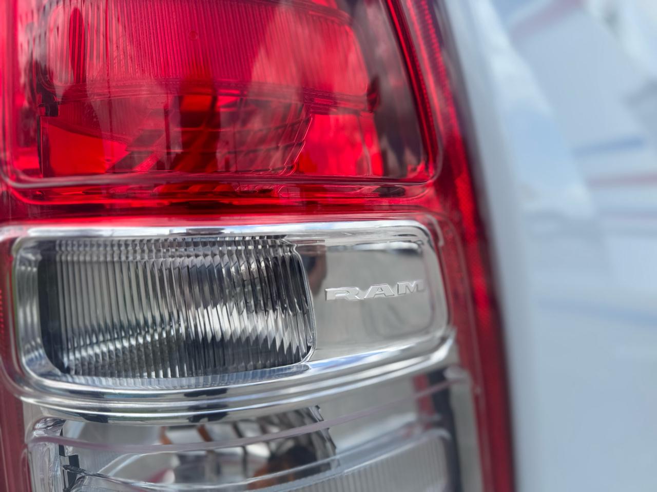 RAM 1500 Big Horn Crew Cab SWB 4WD 2022