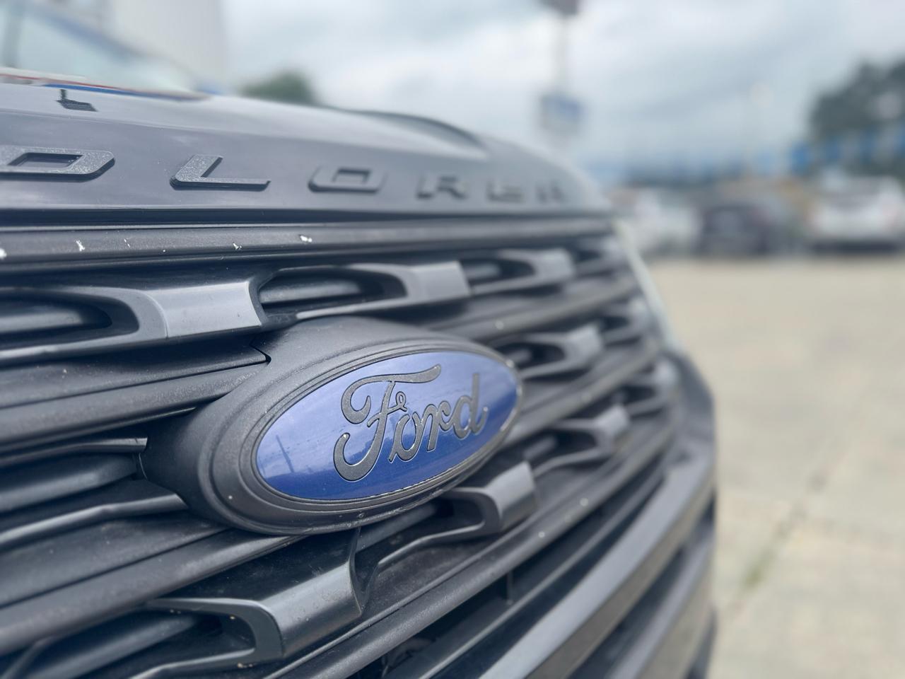 Ford Explorer Limited FWD 2017