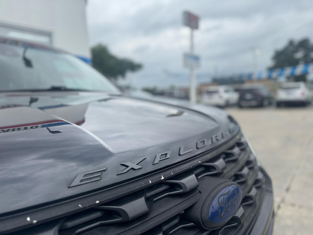 Ford Explorer Limited FWD 2017