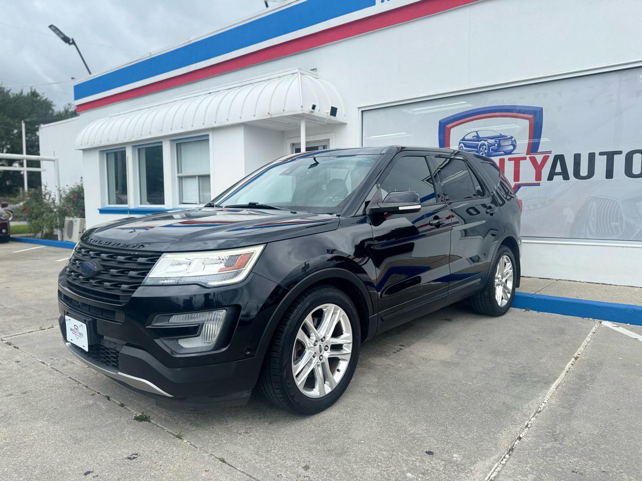 Ford Explorer Limited FWD 2017