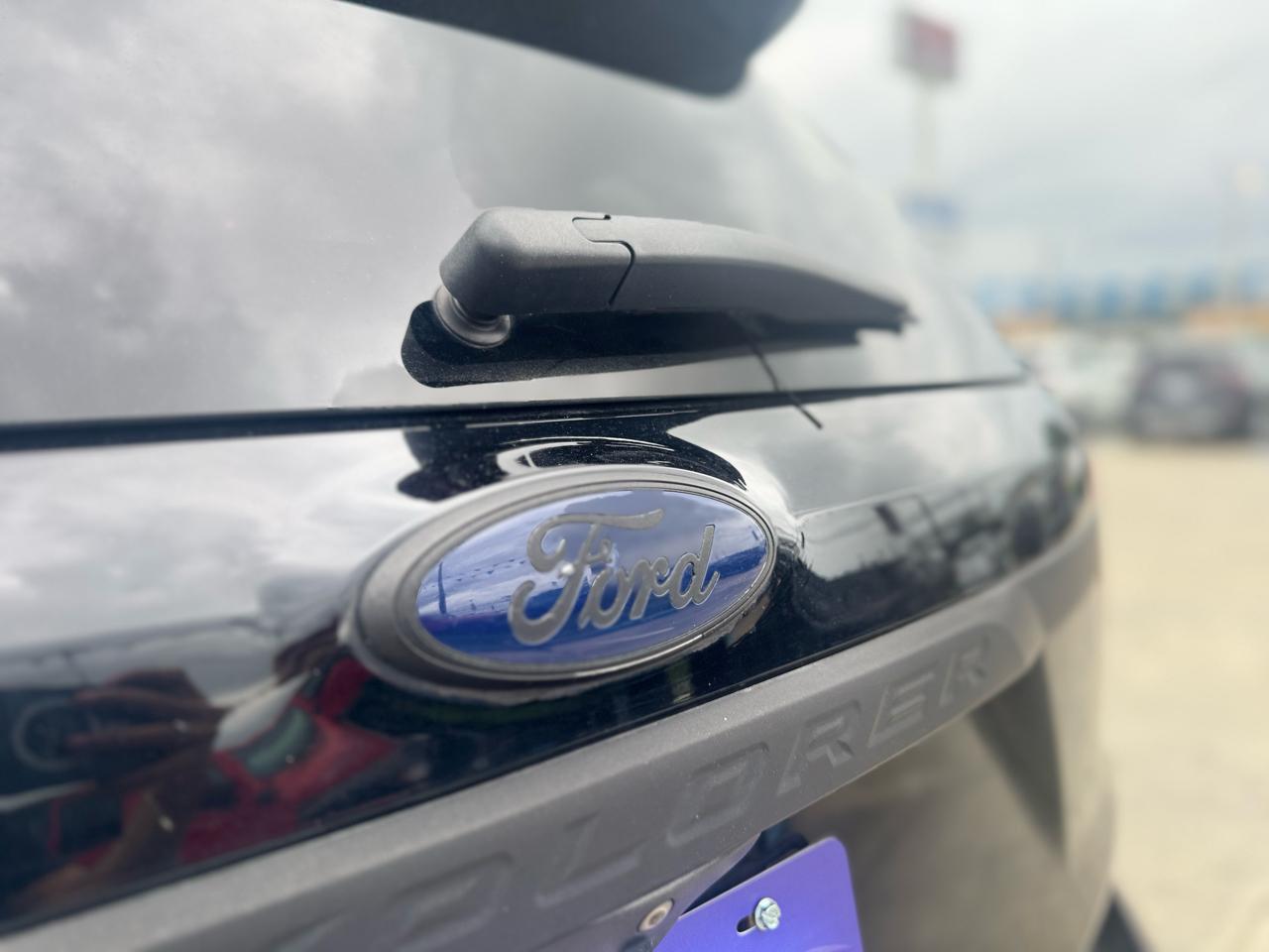 Ford Explorer Limited FWD 2017