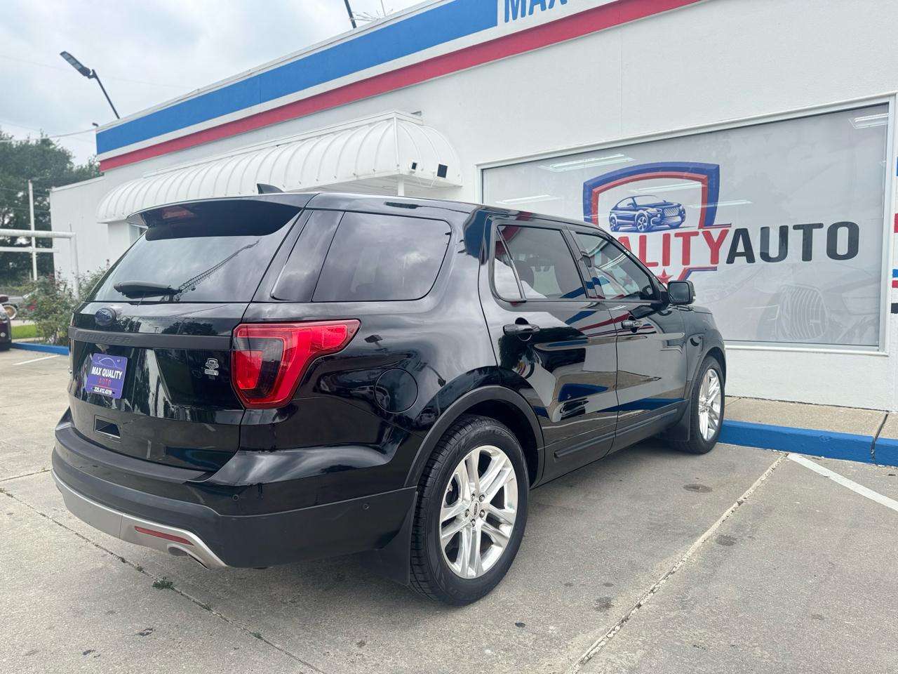 Ford Explorer Limited FWD 2017