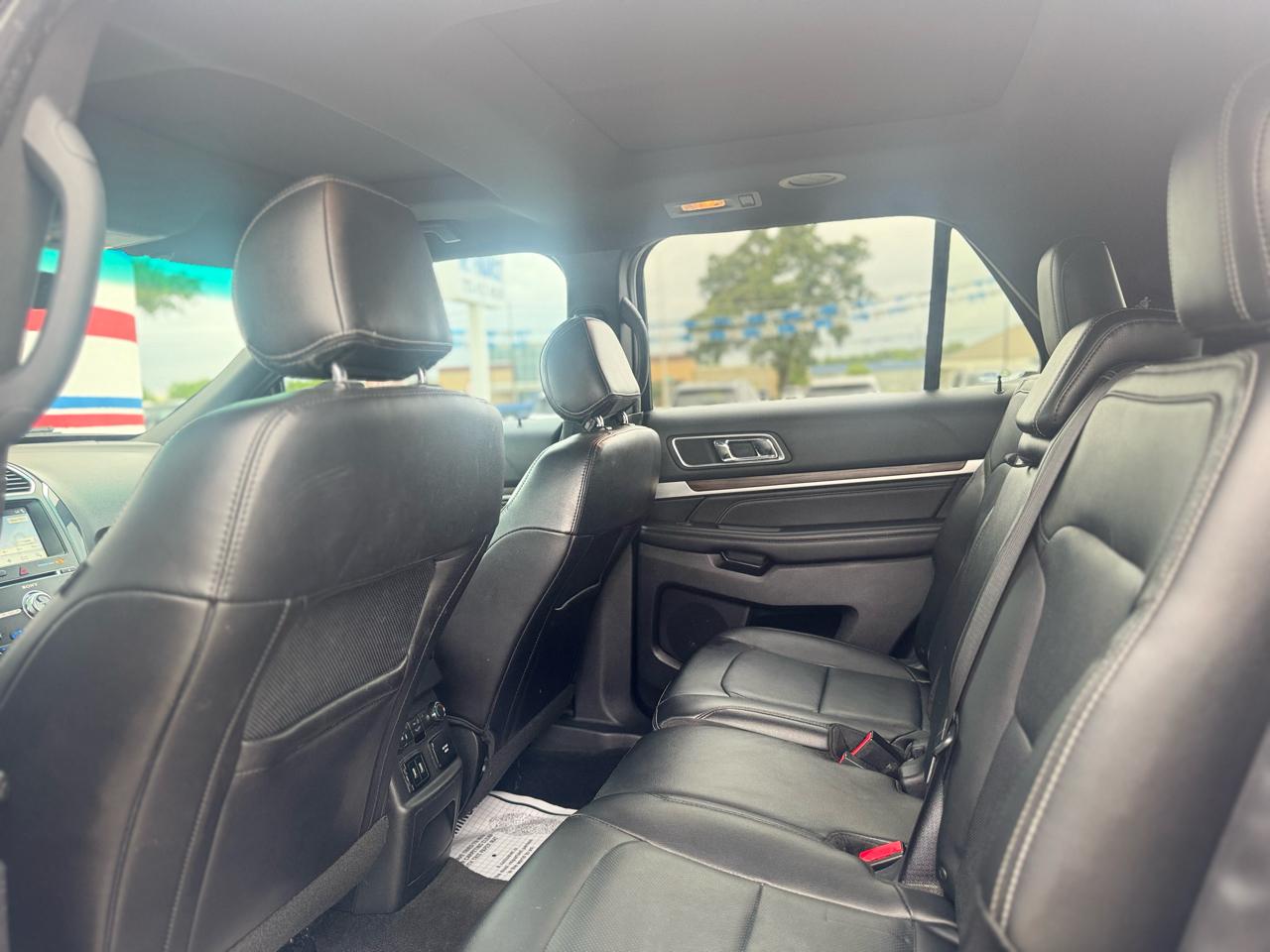 Ford Explorer Limited FWD 2017