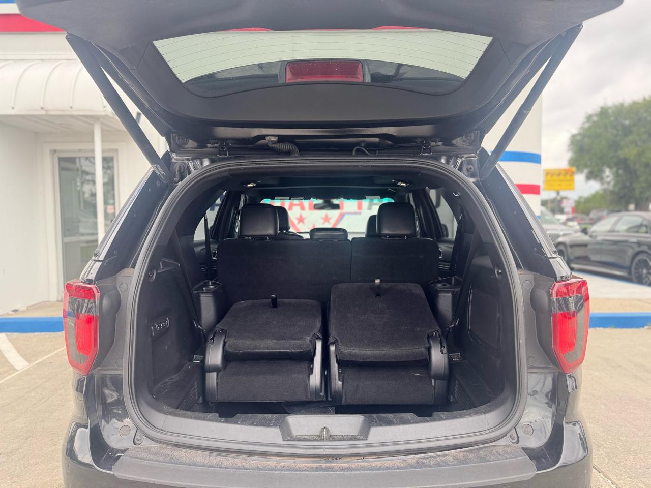 Ford Explorer Limited FWD 2017
