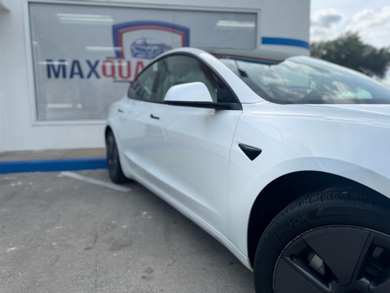 Tesla Model 3 Base 2023