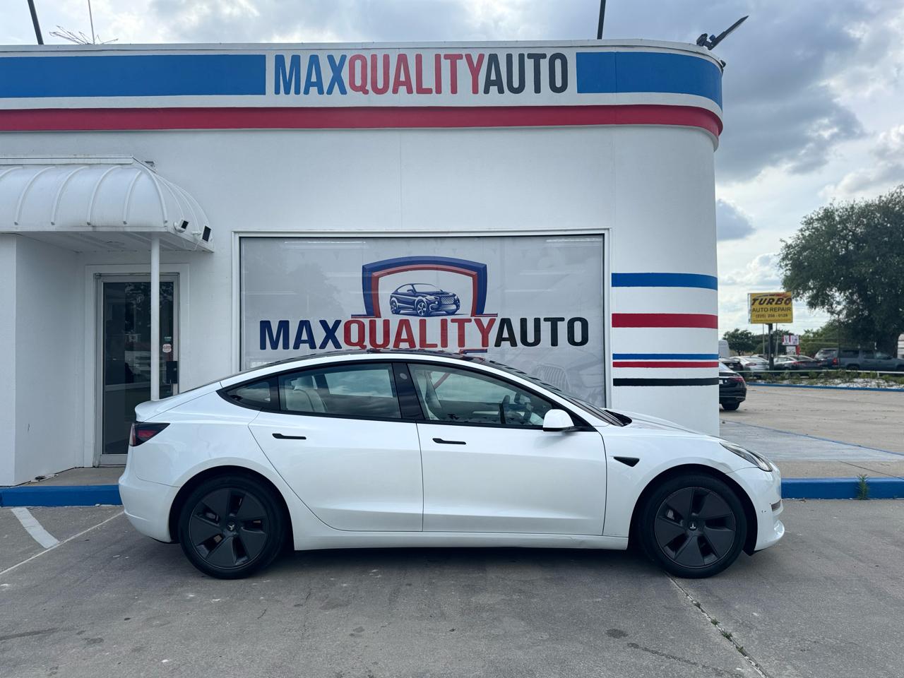 Tesla Model 3 Base 2023