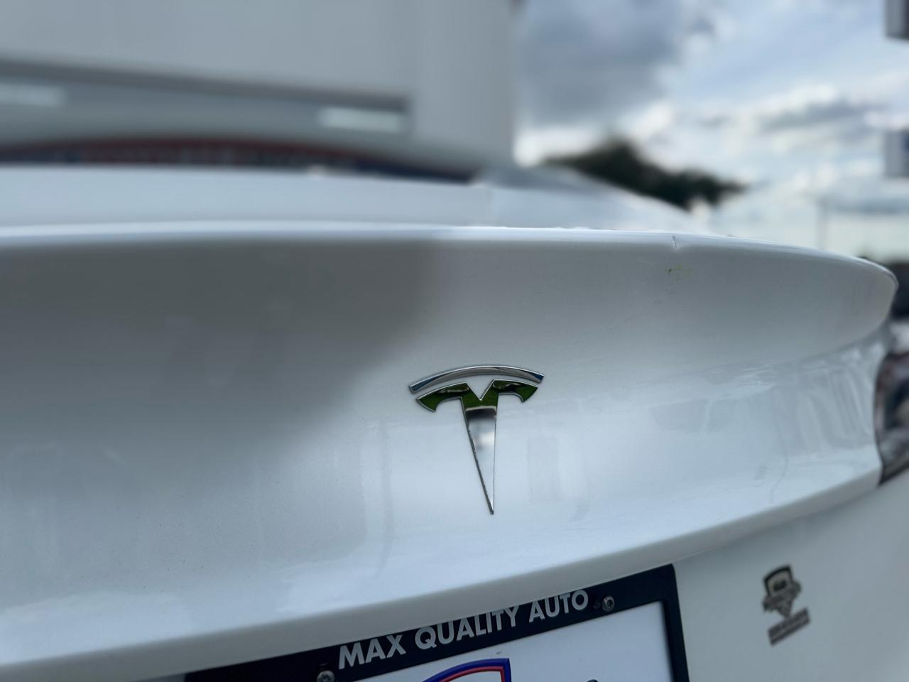 Tesla Model 3 Base 2023