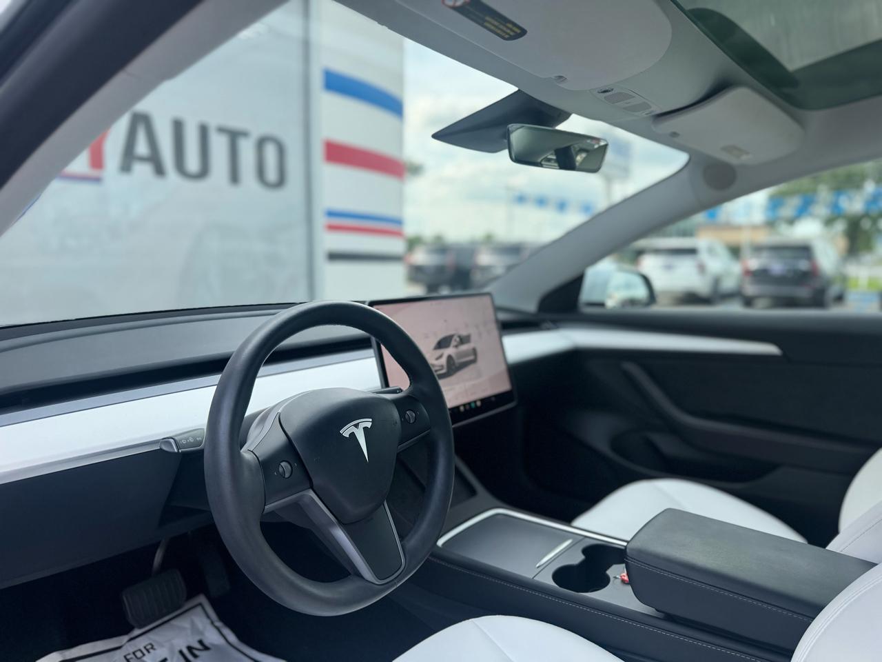 Tesla Model 3 Base 2023