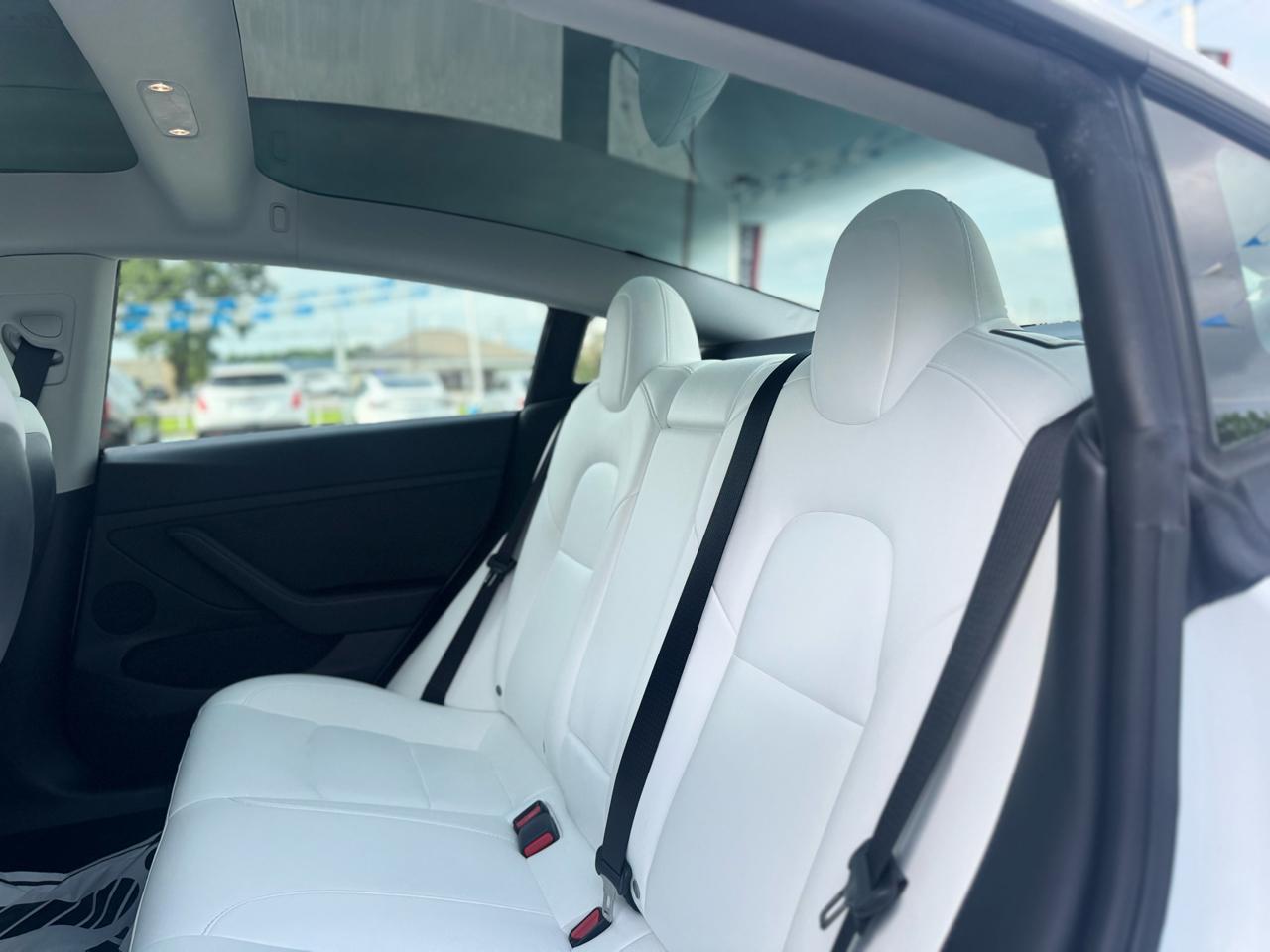 Tesla Model 3 Base 2023