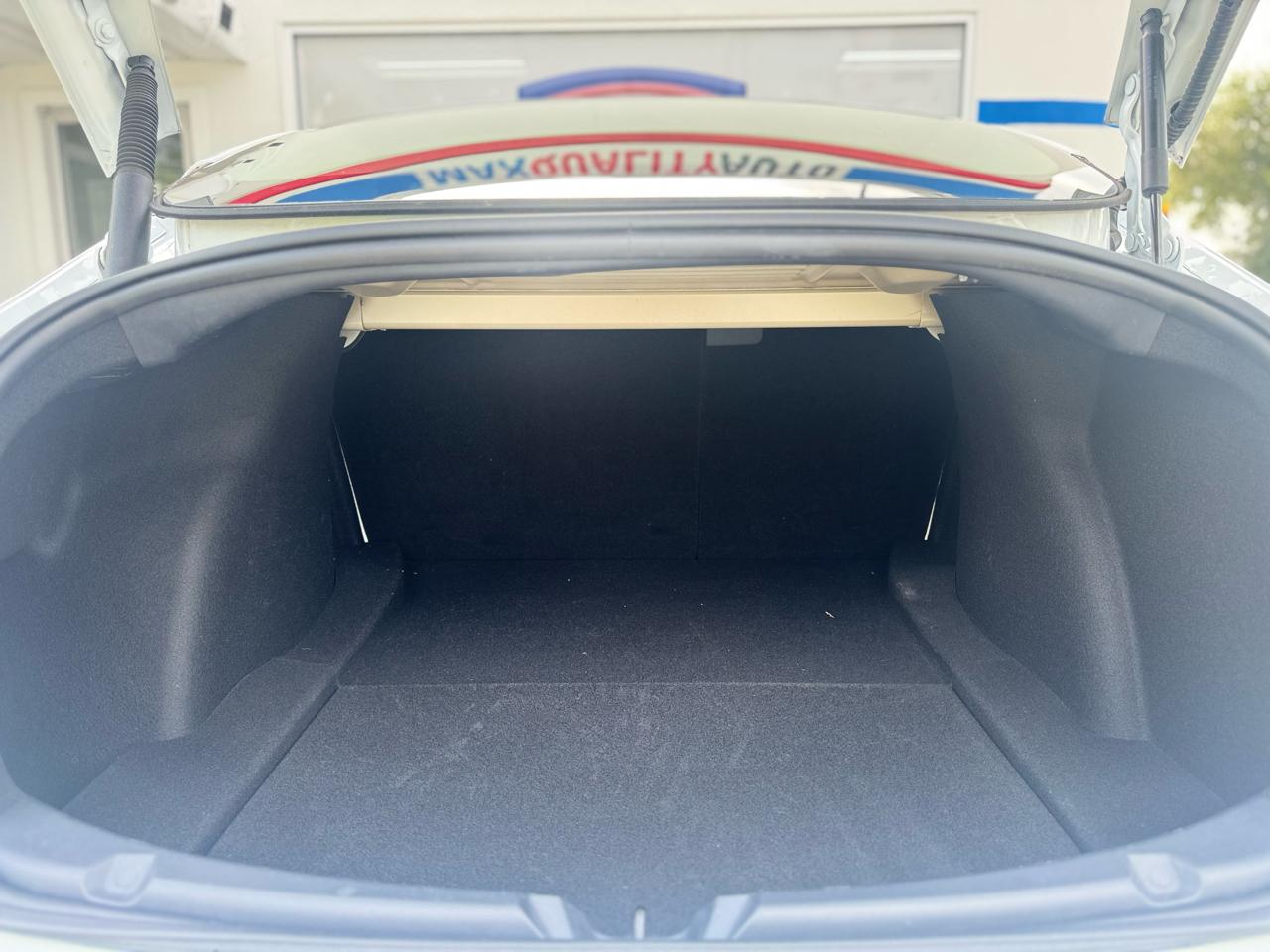 Tesla Model 3 Base 2023