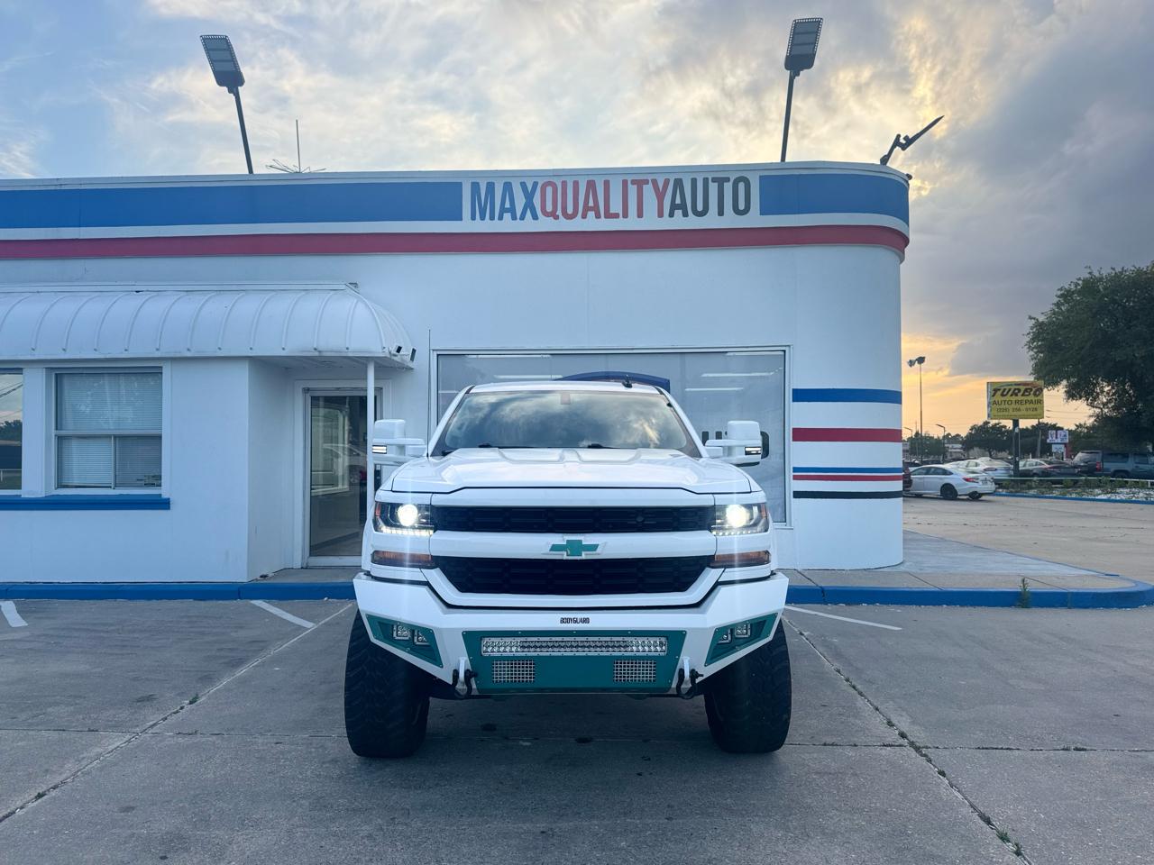 Chevrolet Silverado 1500 LT Crew Cab 4WD 2018