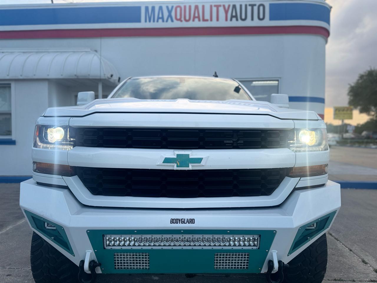 Chevrolet Silverado 1500 LT Crew Cab 4WD 2018