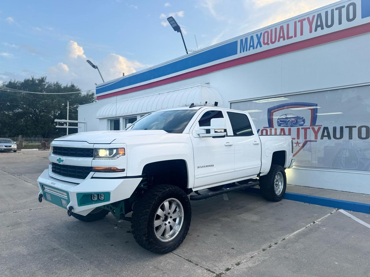 Chevrolet Silverado 1500 LT Crew Cab 4WD 2018