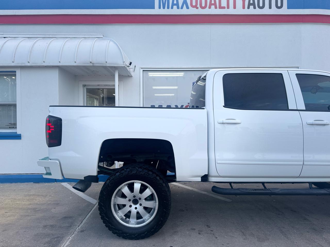 Chevrolet Silverado 1500 LT Crew Cab 4WD 2018