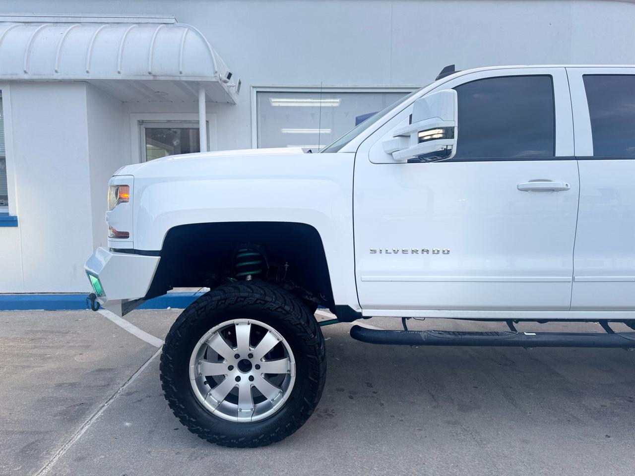 Chevrolet Silverado 1500 LT Crew Cab 4WD 2018