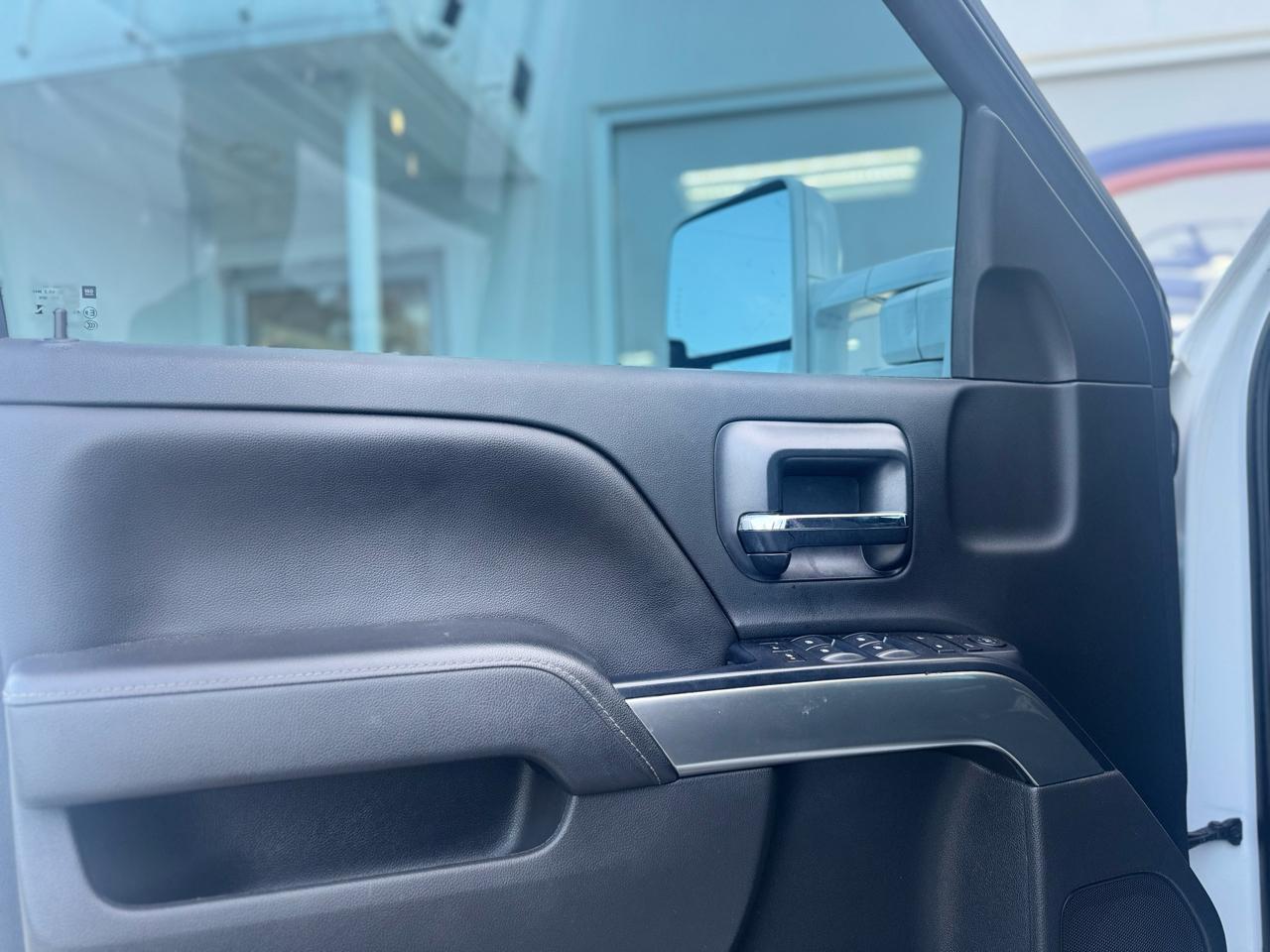 Chevrolet Silverado 1500 LT Crew Cab 4WD 2018