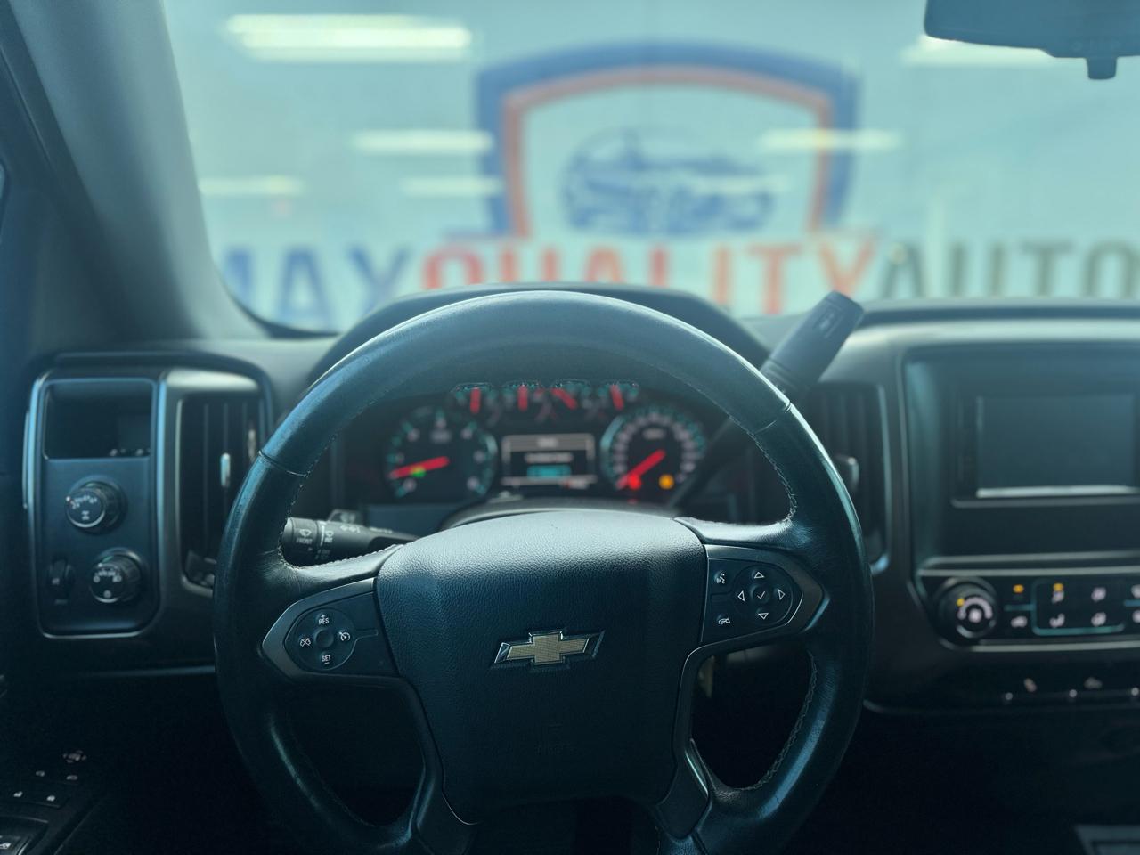 Chevrolet Silverado 1500 LT Crew Cab 4WD 2018