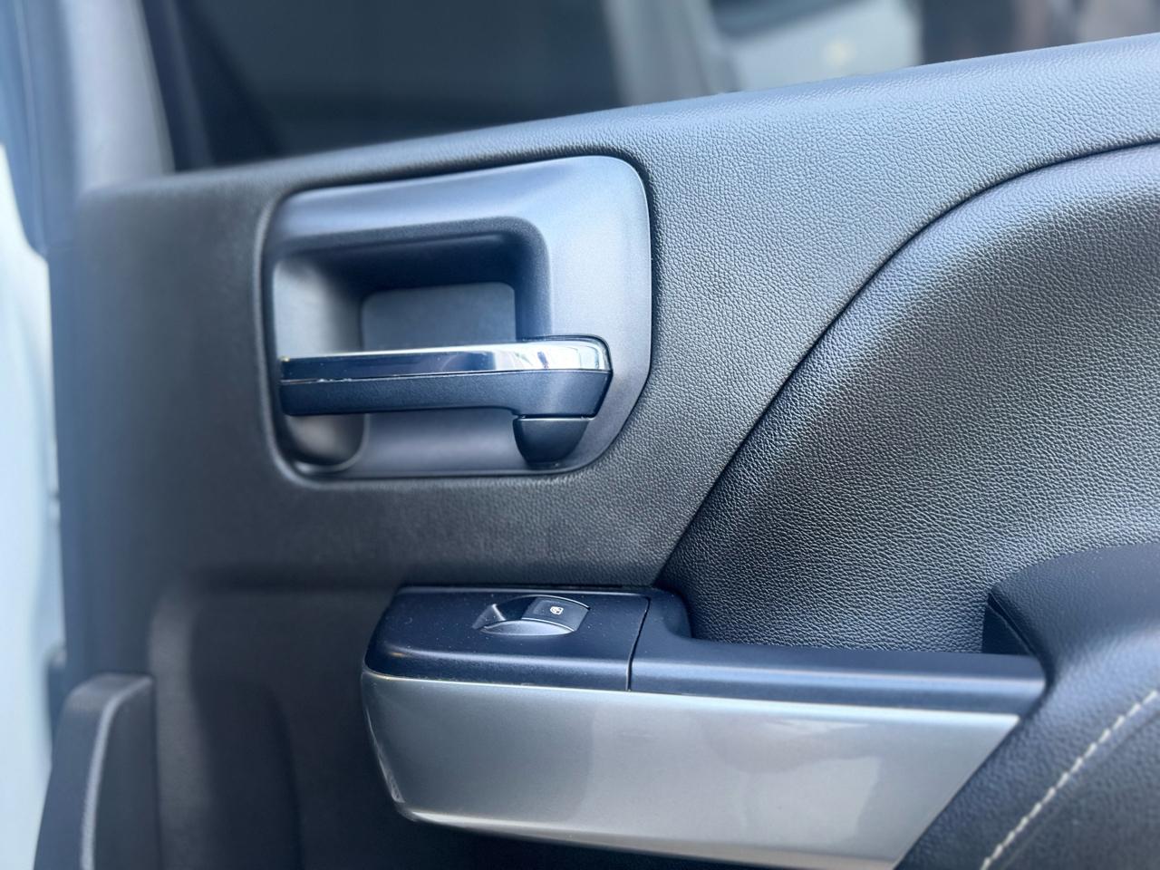 Chevrolet Silverado 1500 LT Crew Cab 4WD 2018