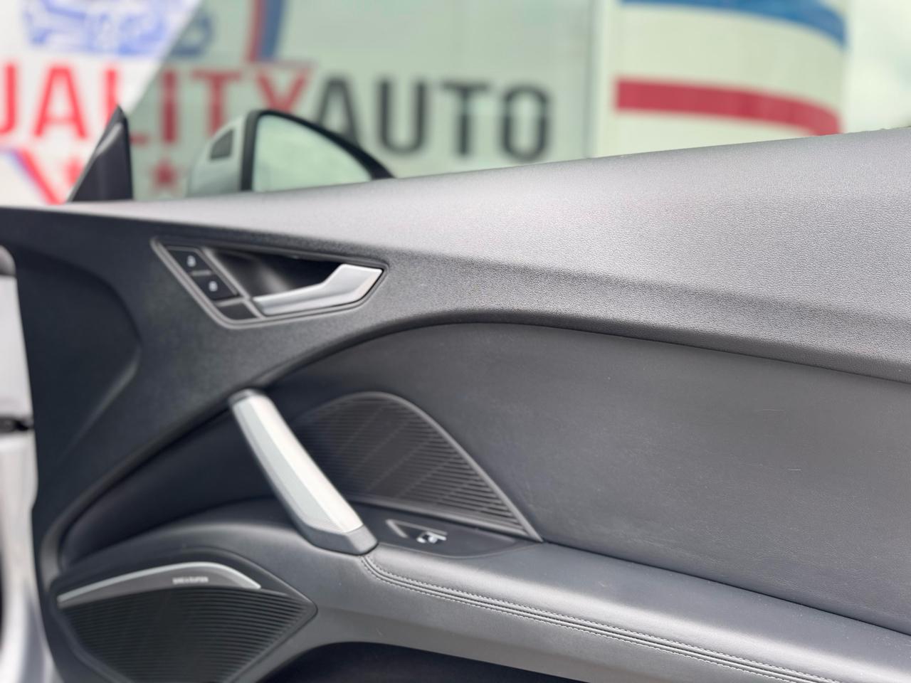 Audi TT 2.0T Coupe quattro 2016