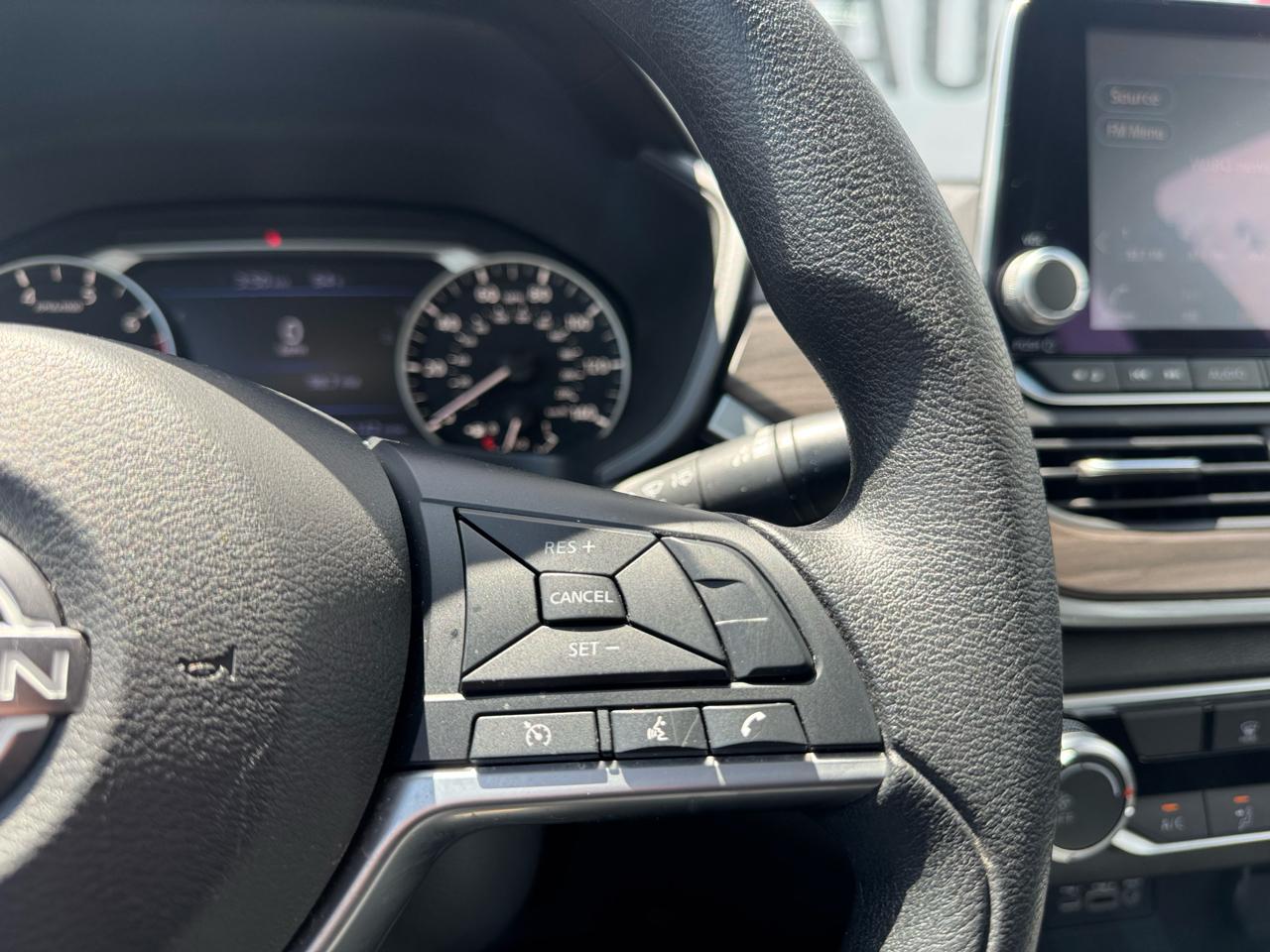 Nissan Altima 2.5 SV 2025