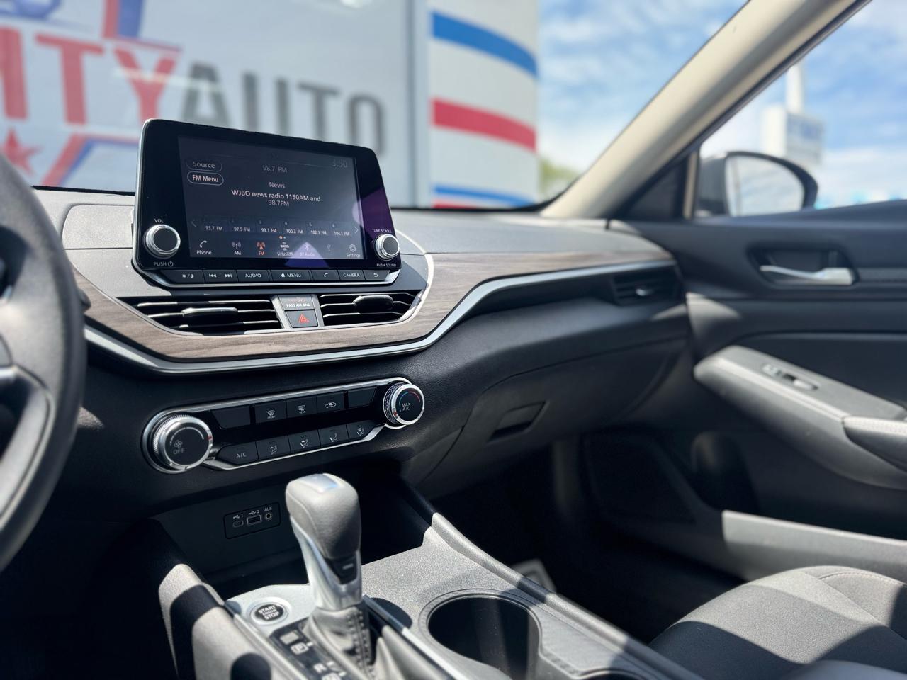 Nissan Altima 2.5 SV 2025