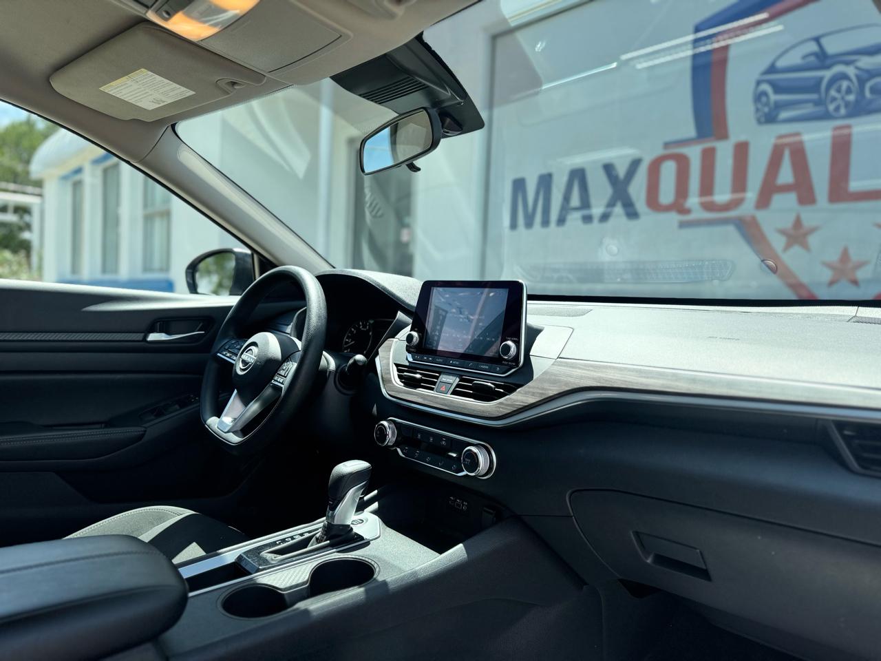 Nissan Altima 2.5 SV 2025