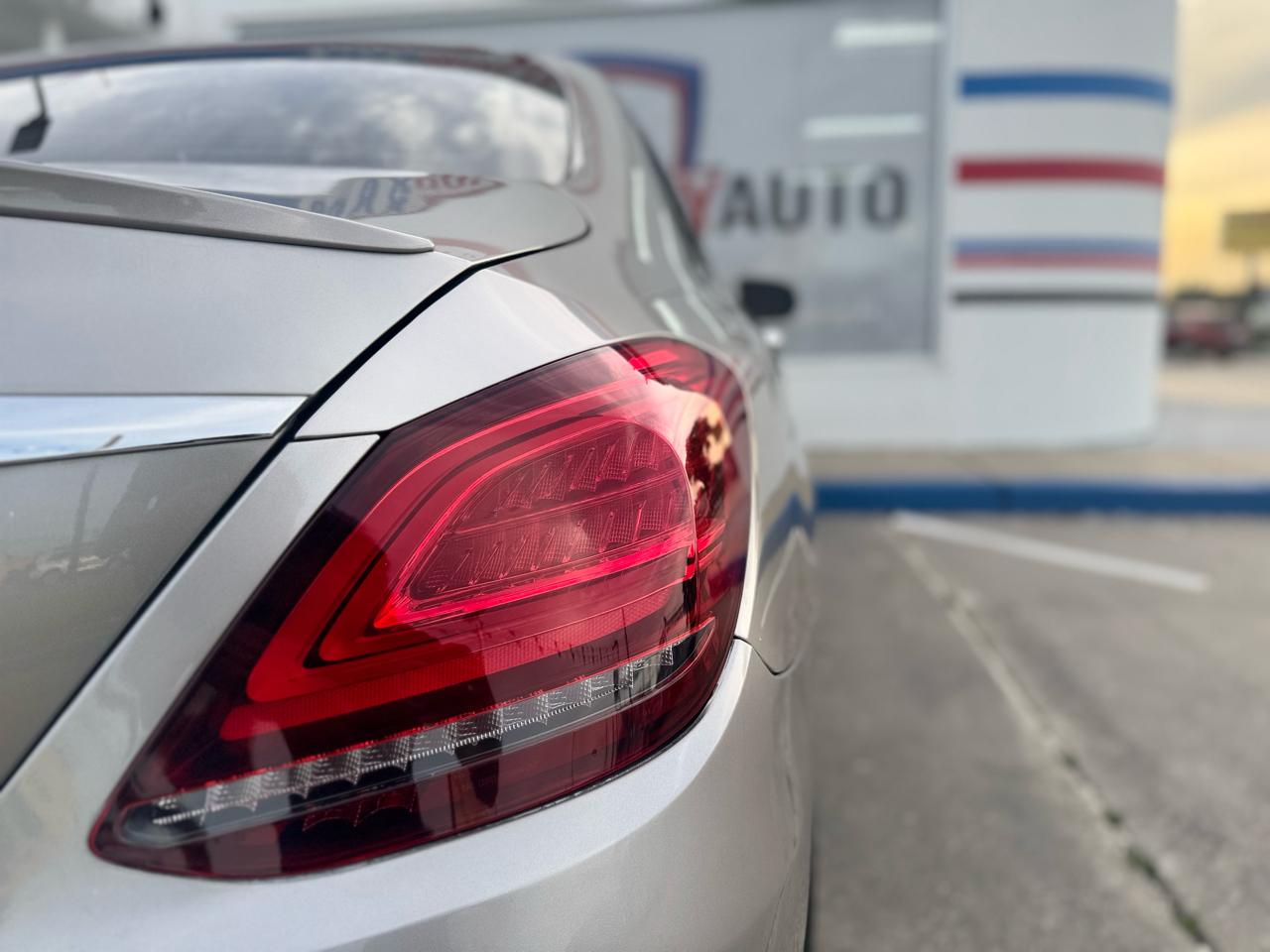 Mercedes-Benz C-Class C300 Sedan 2019