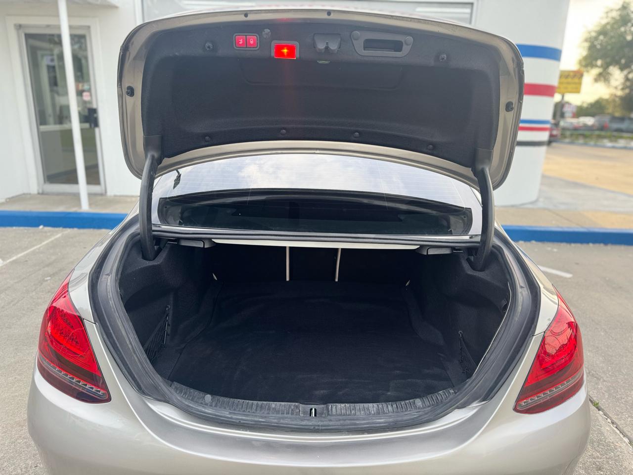 Mercedes-Benz C-Class C300 Sedan 2019