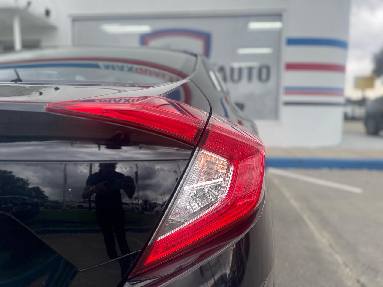 Honda Civic LX Honda Sensing Sedan CVT 2020