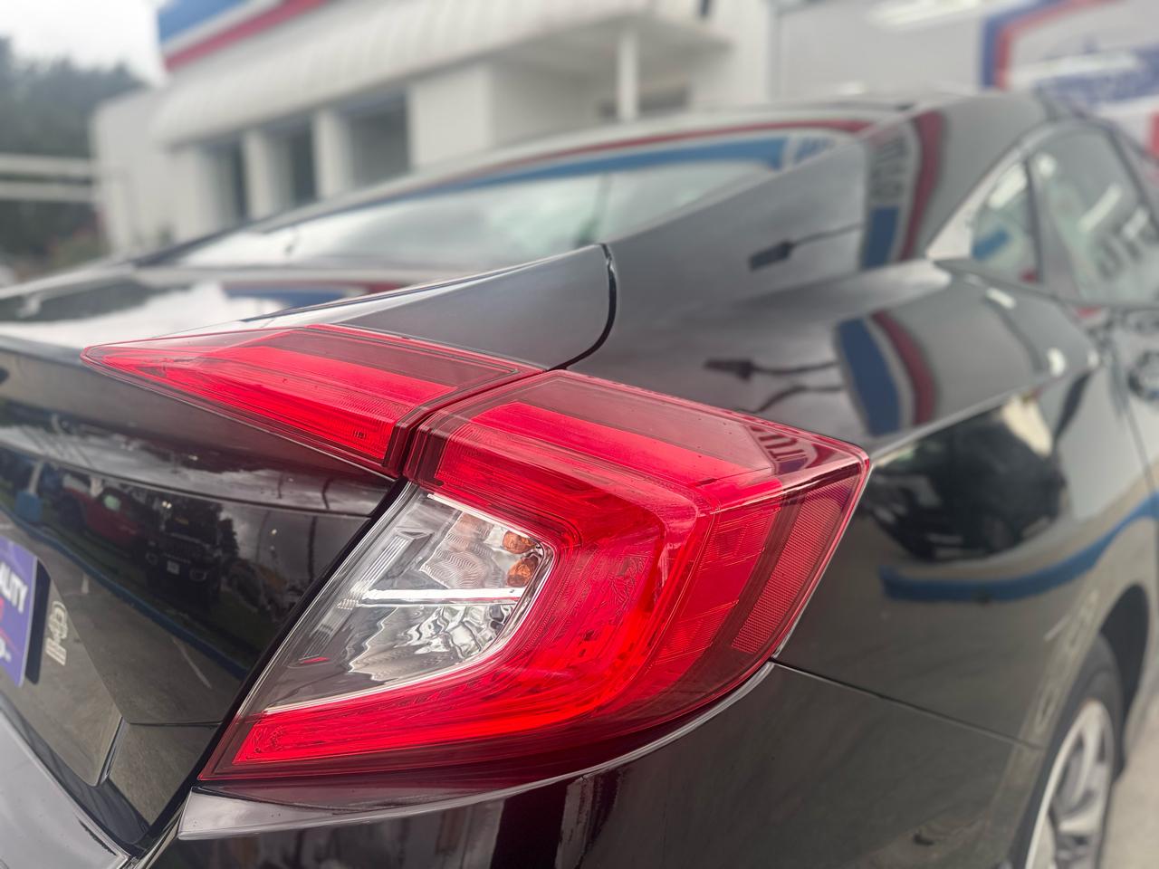 Honda Civic LX Honda Sensing Sedan CVT 2020