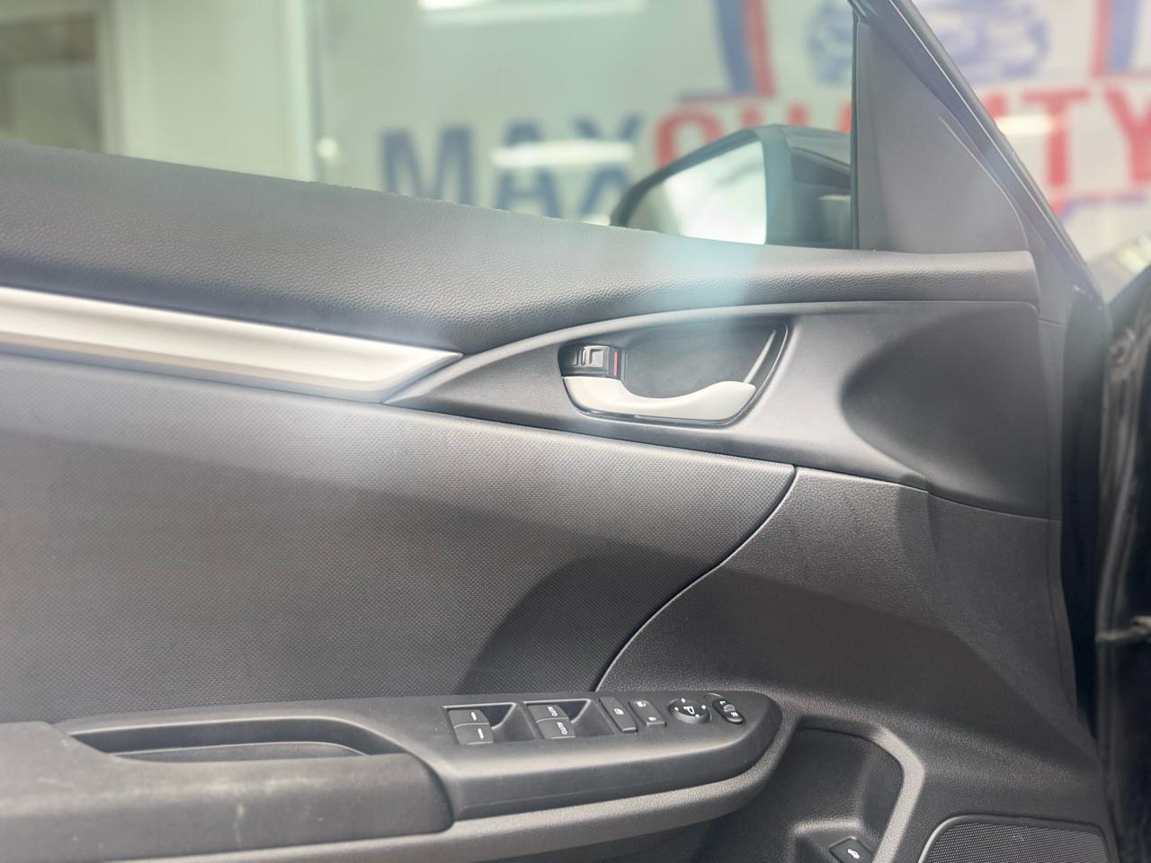 Honda Civic LX Honda Sensing Sedan CVT 2020