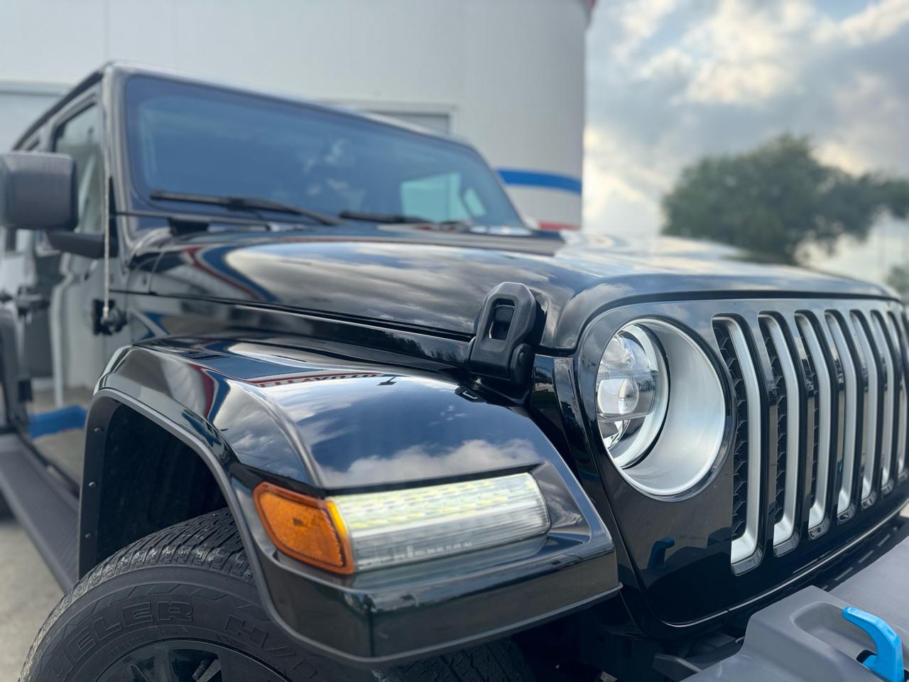 Jeep Wrangler 4xe Unlimited Sahara 2023