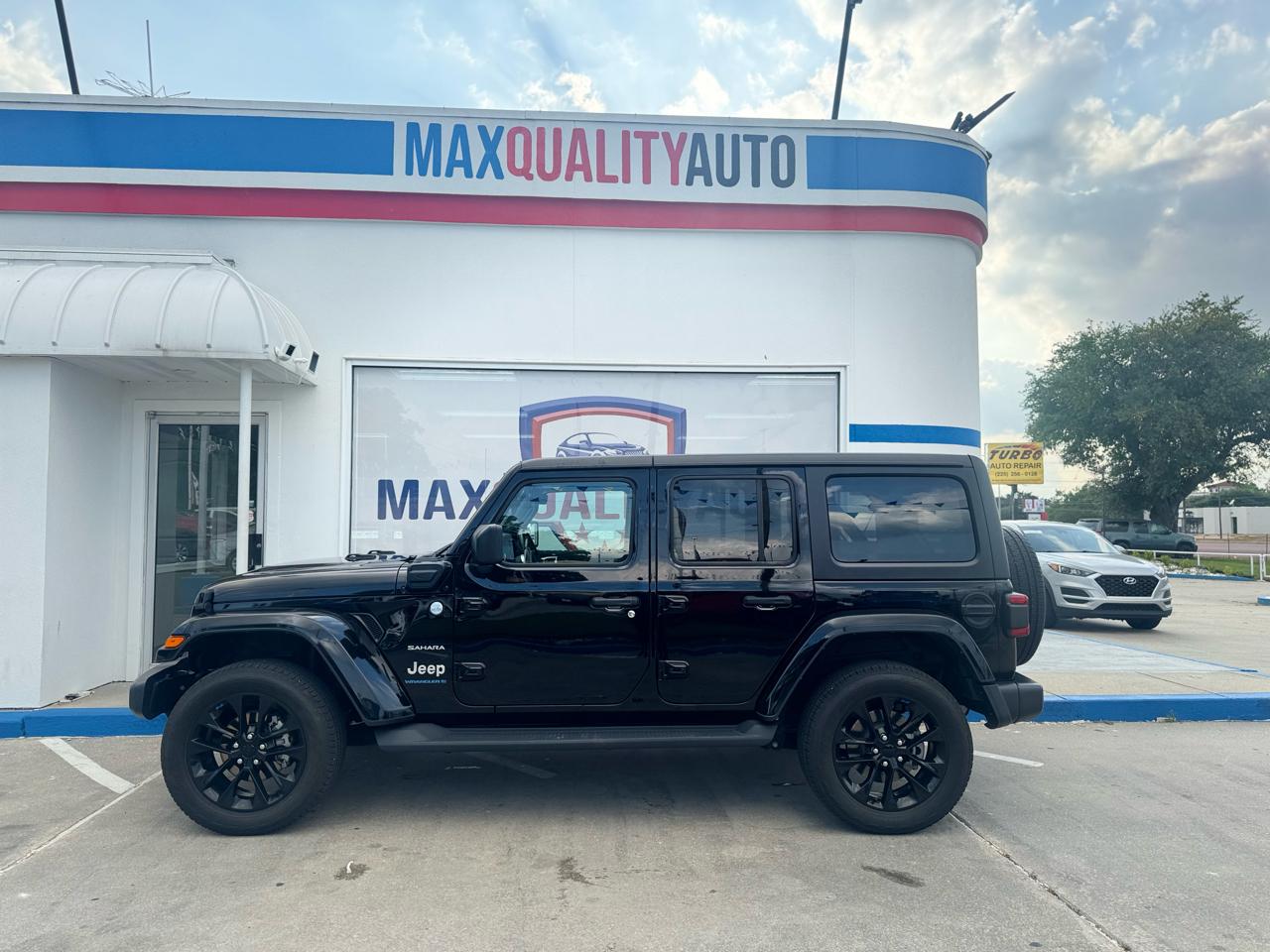 Jeep Wrangler 4xe Unlimited Sahara 2023