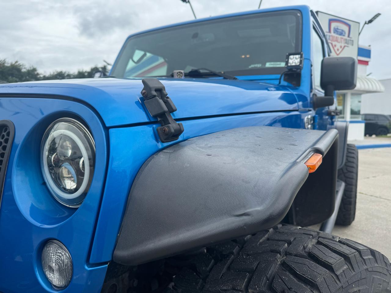 Jeep Wrangler Unlimited Sahara 4WD 2015