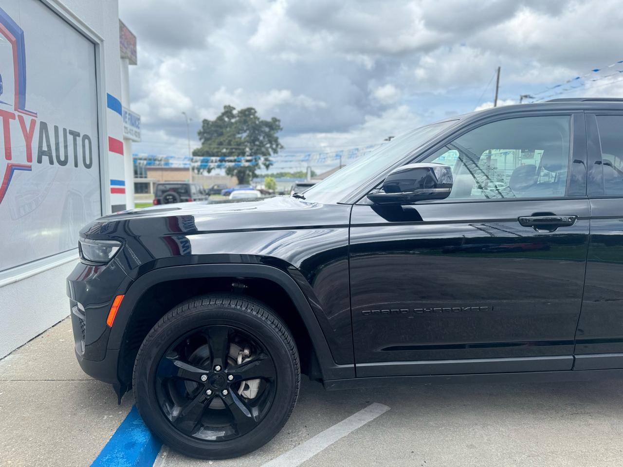 Jeep Grand Cherokee Limited 4WD 2023