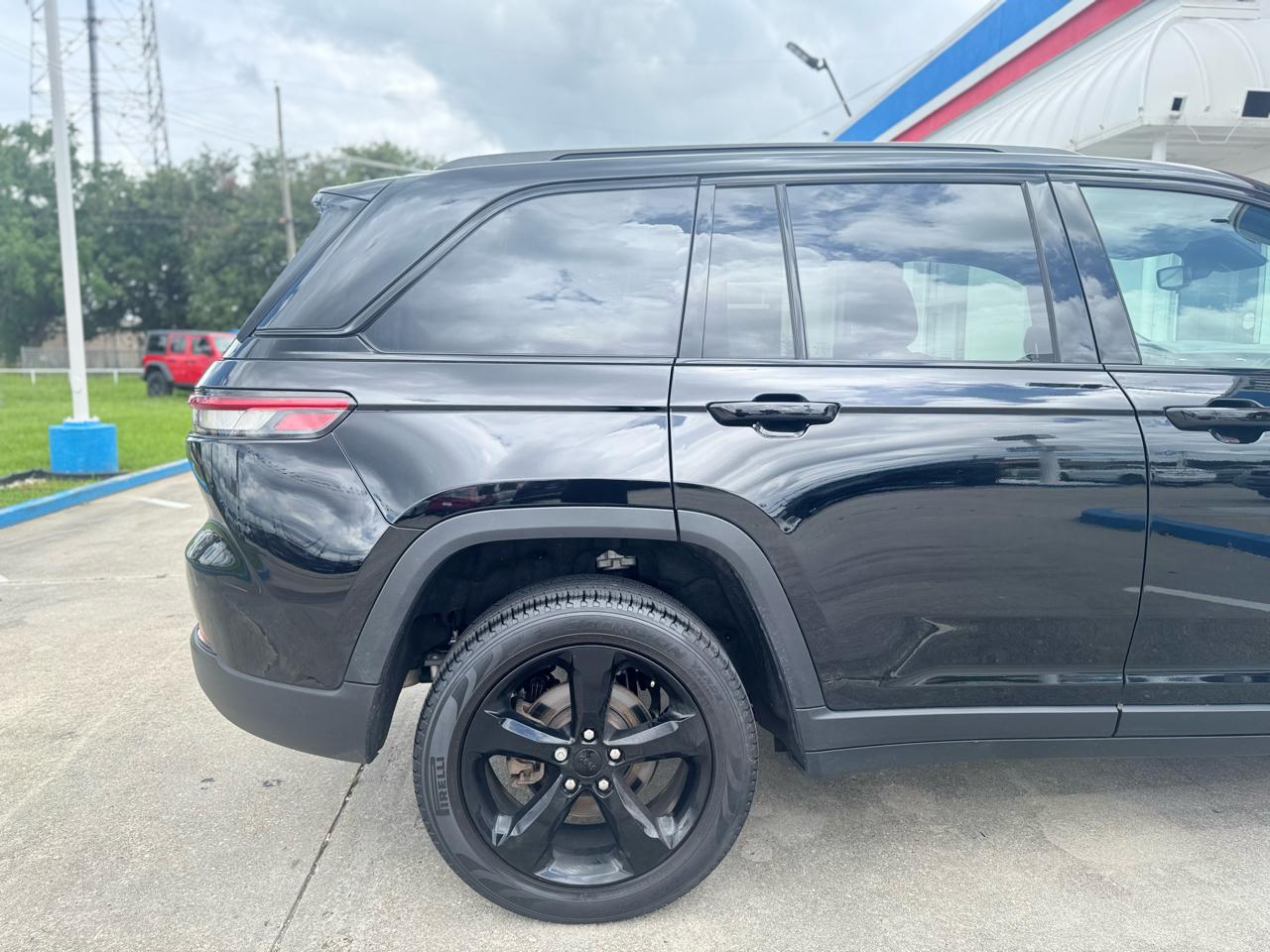 Jeep Grand Cherokee Limited 4WD 2023