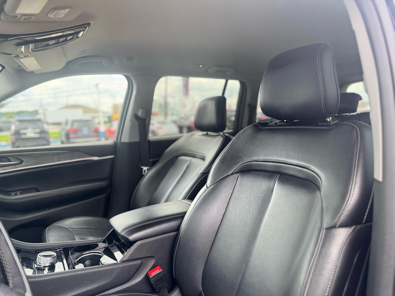Jeep Grand Cherokee Limited 4WD 2023