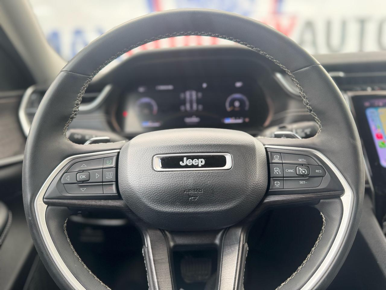 Jeep Grand Cherokee Limited 4WD 2023