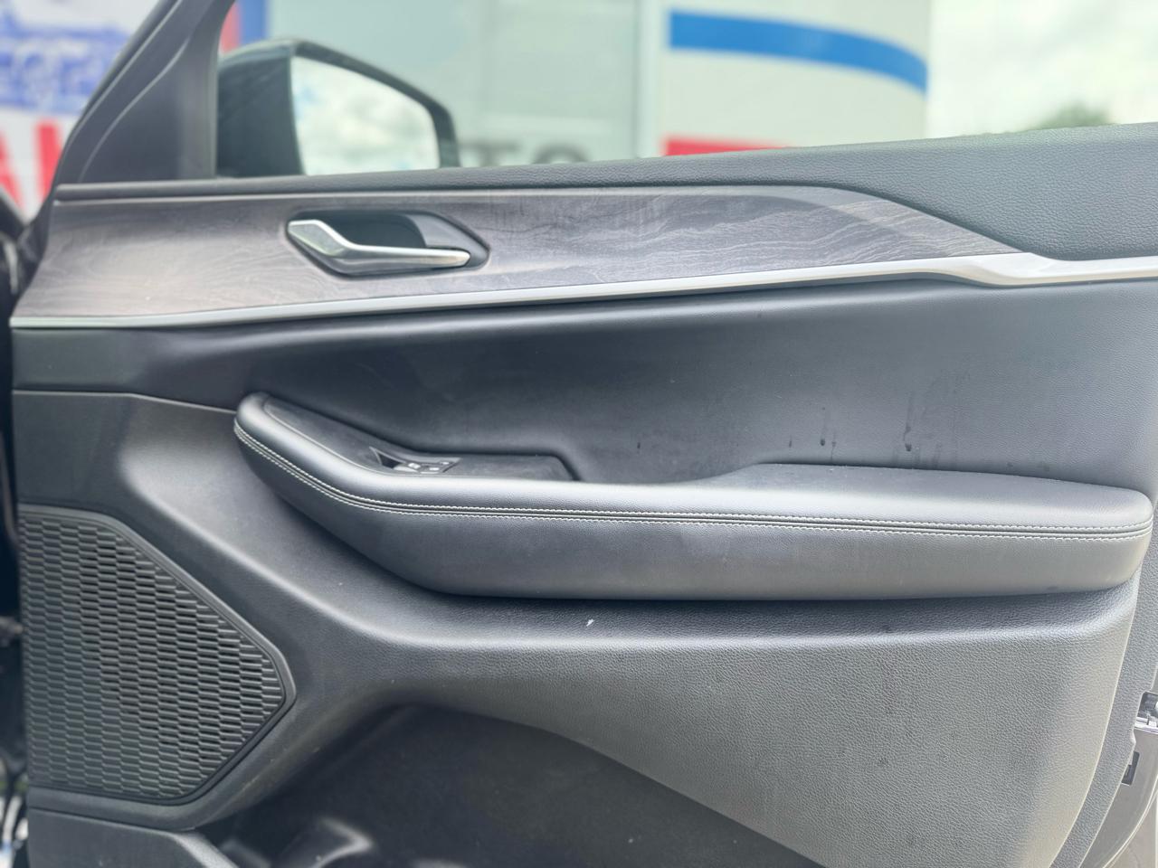 Jeep Grand Cherokee Limited 4WD 2023