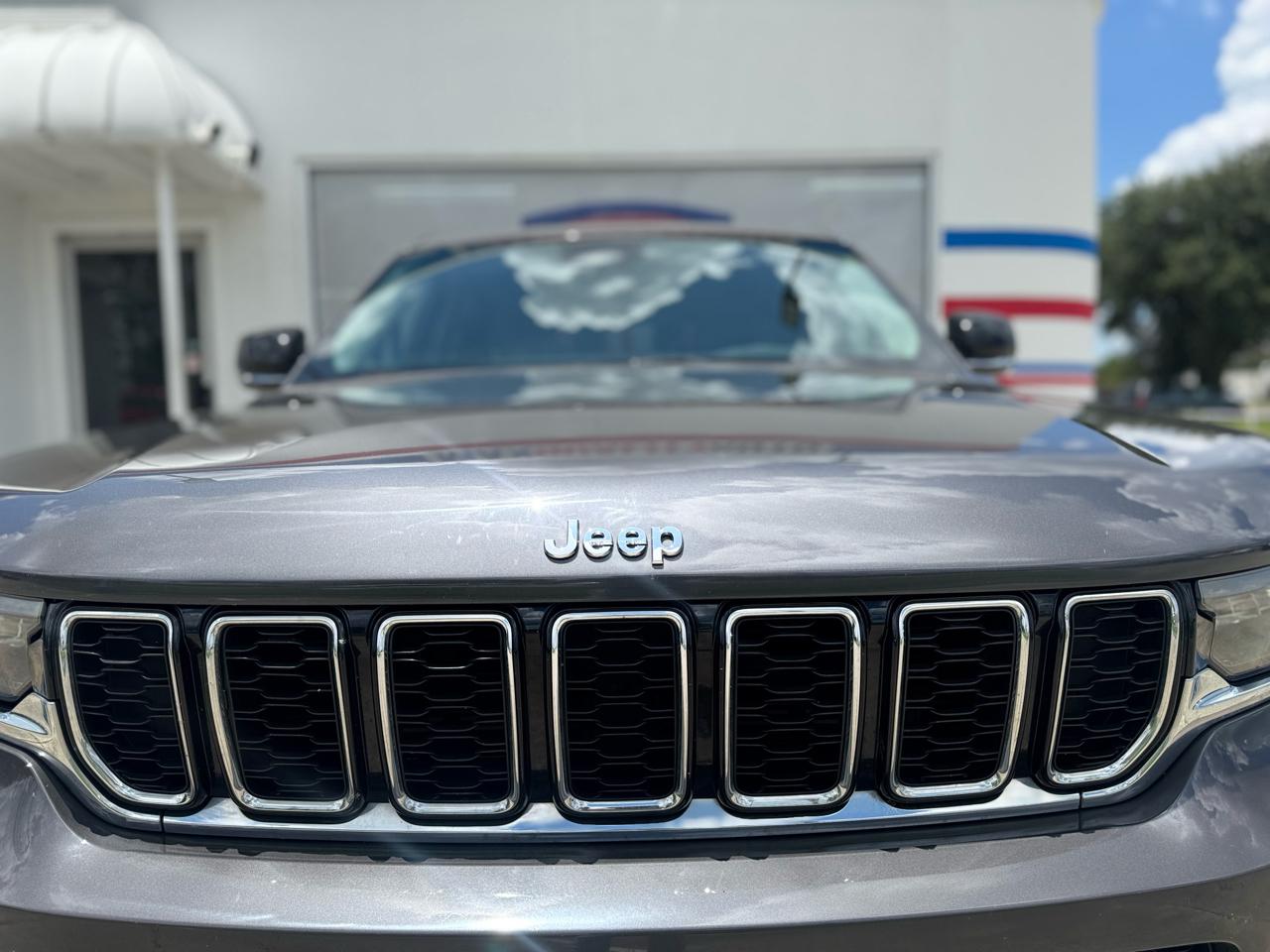 Jeep Grand Cherokee L Limited 4WD 2023