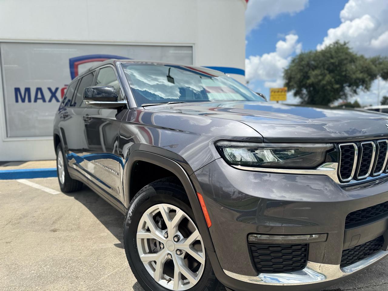 Jeep Grand Cherokee L Limited 4WD 2023