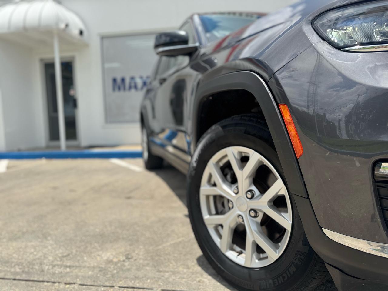 Jeep Grand Cherokee L Limited 4WD 2023