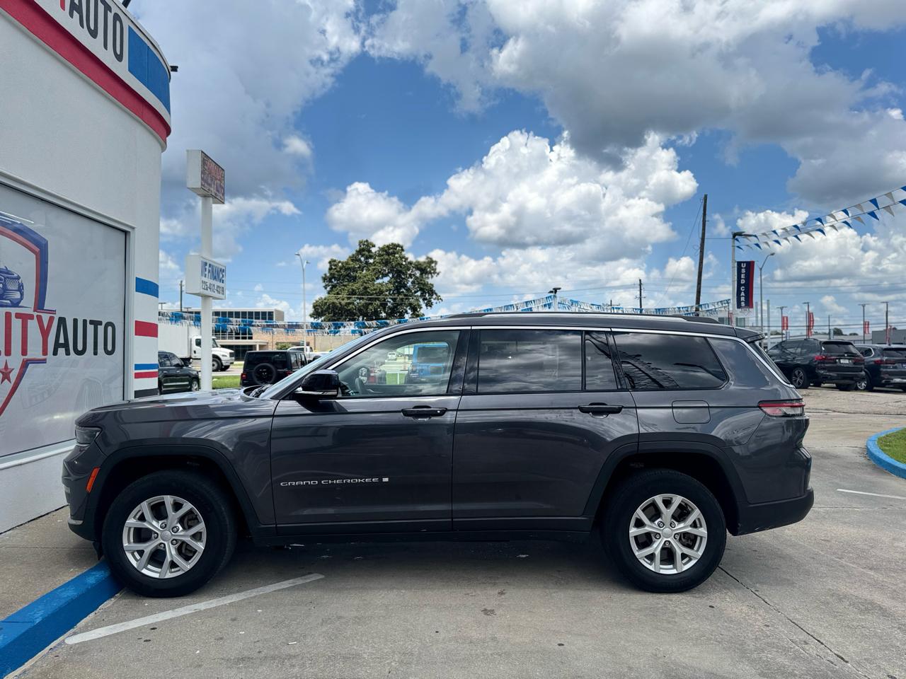 Jeep Grand Cherokee L Limited 4WD 2023
