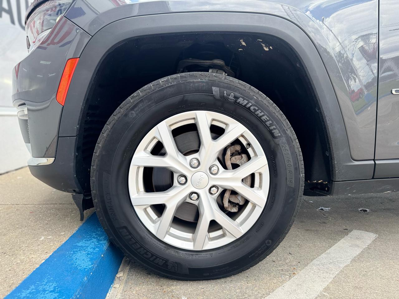 Jeep Grand Cherokee L Limited 4WD 2023